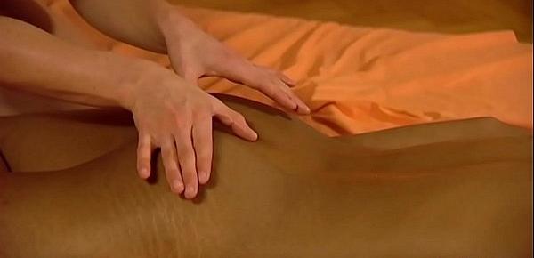  A Whole Body Massage Session